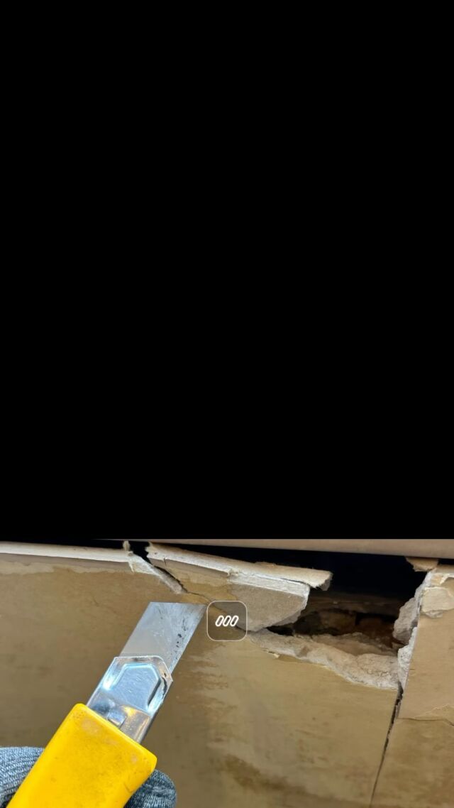 今週も石綿調査をさせていただきました‼︎
少しづつ依頼も増えてきてます‼︎
報告書作成に追われていますが……
アスベスト調査・分析はお気軽にお声掛けください‼︎
#アスベchan #アスベスト調査　#アスベスト分析　#アスベストのない世界　#アスベスト情報　#石綿　#広島　#アスベスト広島　#広島分析　#広島調査